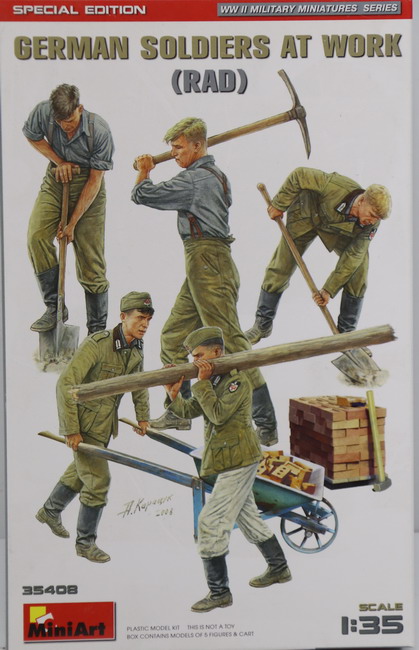 Modeling figures German, soldiers at work, RAD, ref. 35408, 1/35, Miniart