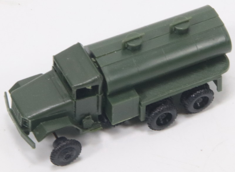 Modeling EKO, truck GMC, tanker, ref. 4024, 1/87 – 1/88, not reissue