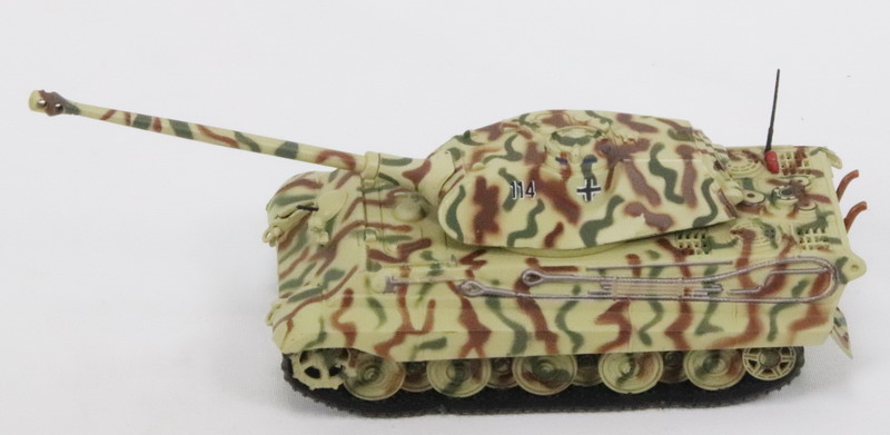 Modeling tank Panzer VI – King Tiger Ausf. B. Porsche, SdKfz 182, 1/72, Altaya, assembled and painted
