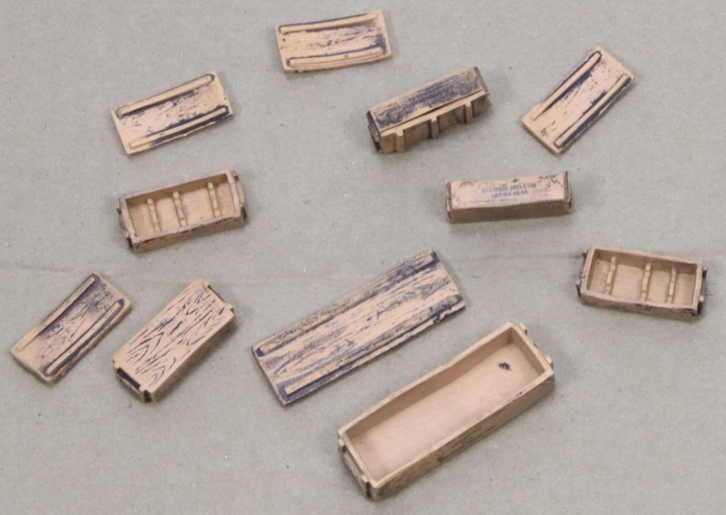 Modeling accessories, ammunition box – projectiles, 1/35 – 1/32? Ultimate Soldier?, lot price