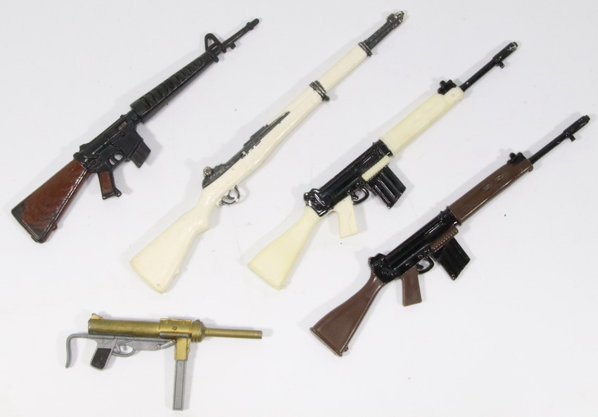 Accesorios Geyperman, armas: M-16, FAL Montañero – Paracaidista - Granadero, M1 Garand West Point, M-3