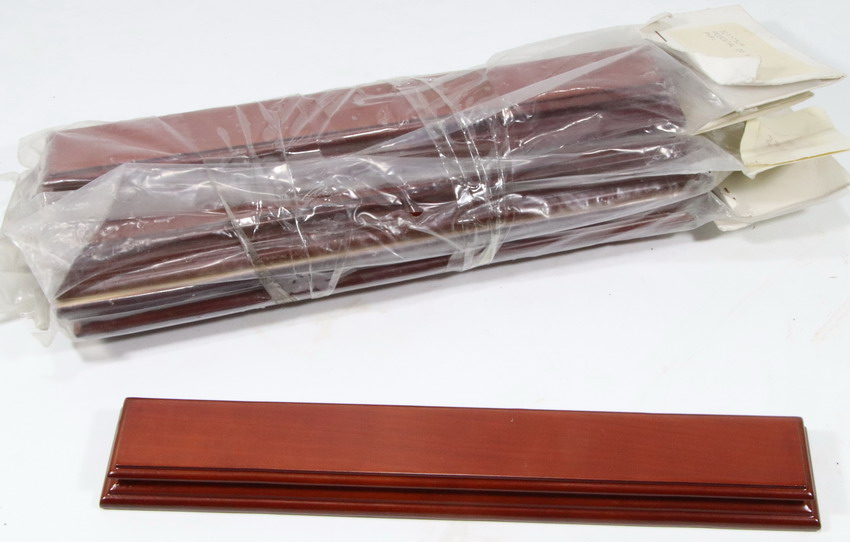 Peana madera: medidas (parte superior): 25,00 x 3,00 x 2,00 cms. ref. 107 - 5 unidades