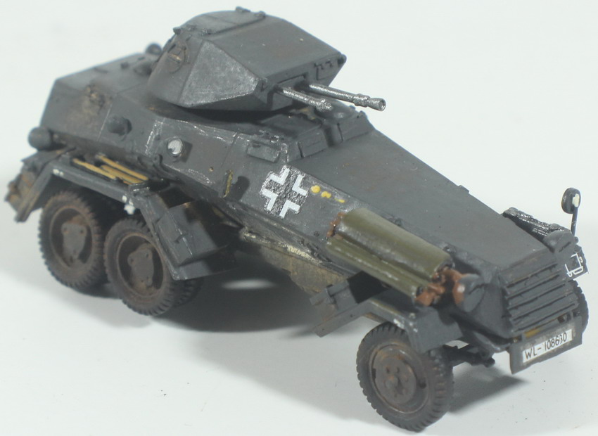 Maqueta coche SdKfz. 231, 6 rad, Schwerer Panzerspahwagen, montado y pintado, 1/72, caja 6