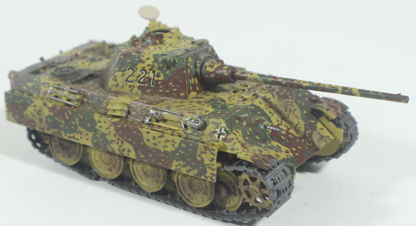 Modeling tank Panzer V, Panzerkampfwagen V, Sdkfz 171, assembled and painted, 1/72, box no. 6