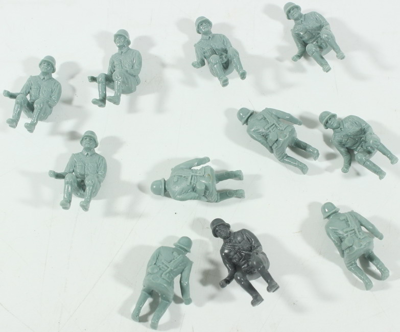 Modeling figures german, WW2, 1/35, 11 figures