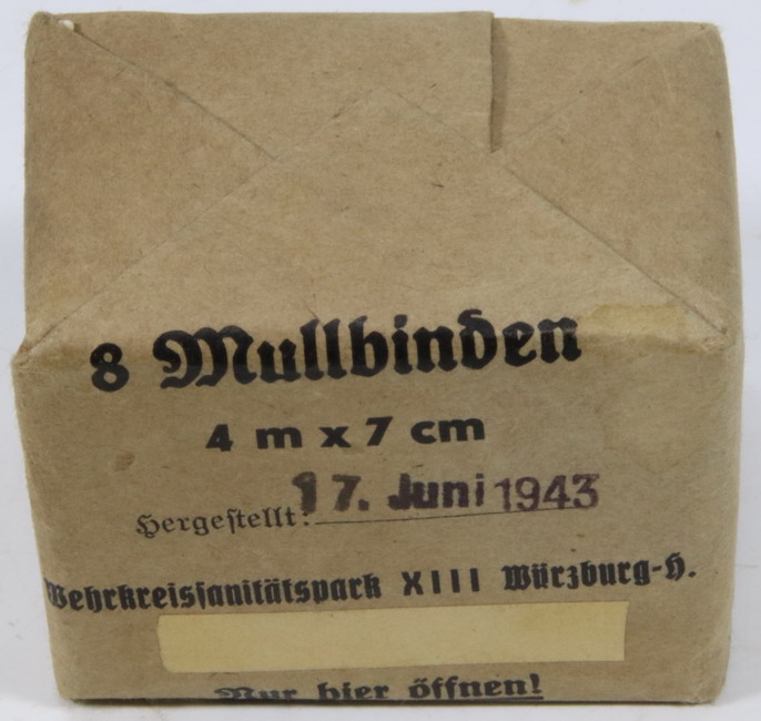 First aid kit: Gauze Bandage Pack - 8 Mullbinden, German original World War II