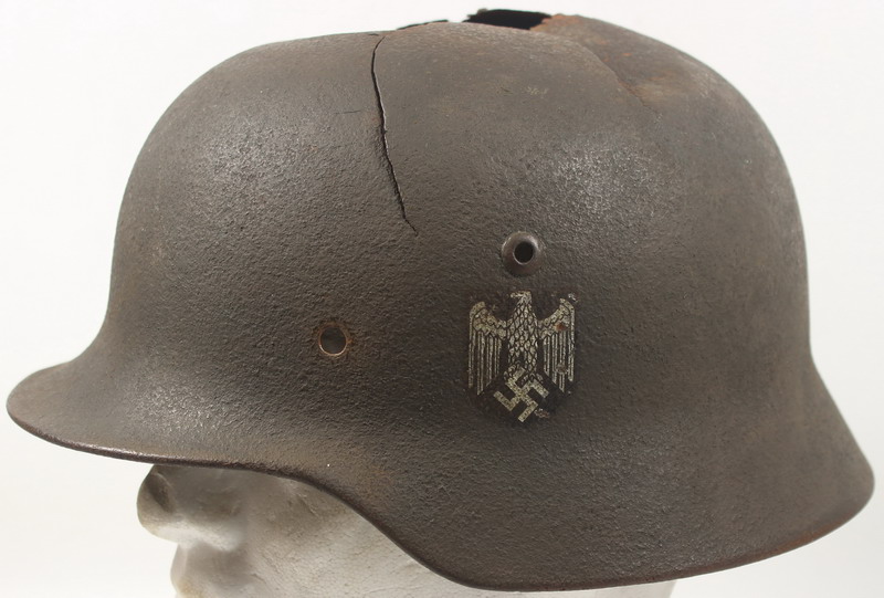 Helmet mod. 35, Heer, 1º decal, decal reproduction? original German World War Two